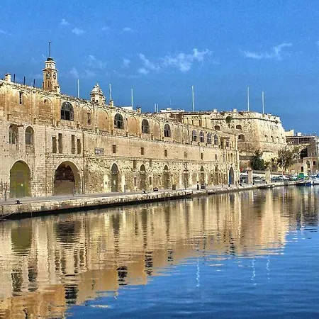דירה The View Penthouse Cospicua