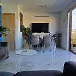 The View Penthouse דירה
