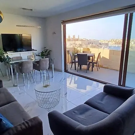 The View Penthouse * Cospicua